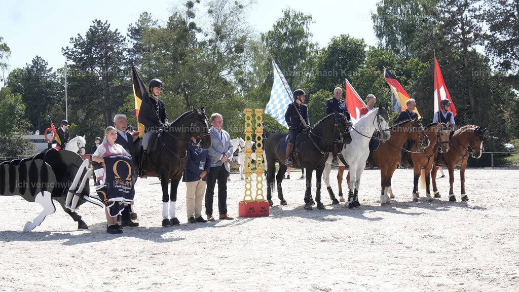 WE_SP_Stoib_Siegerehrung_PI2025_2182 | Pferd International München 2025