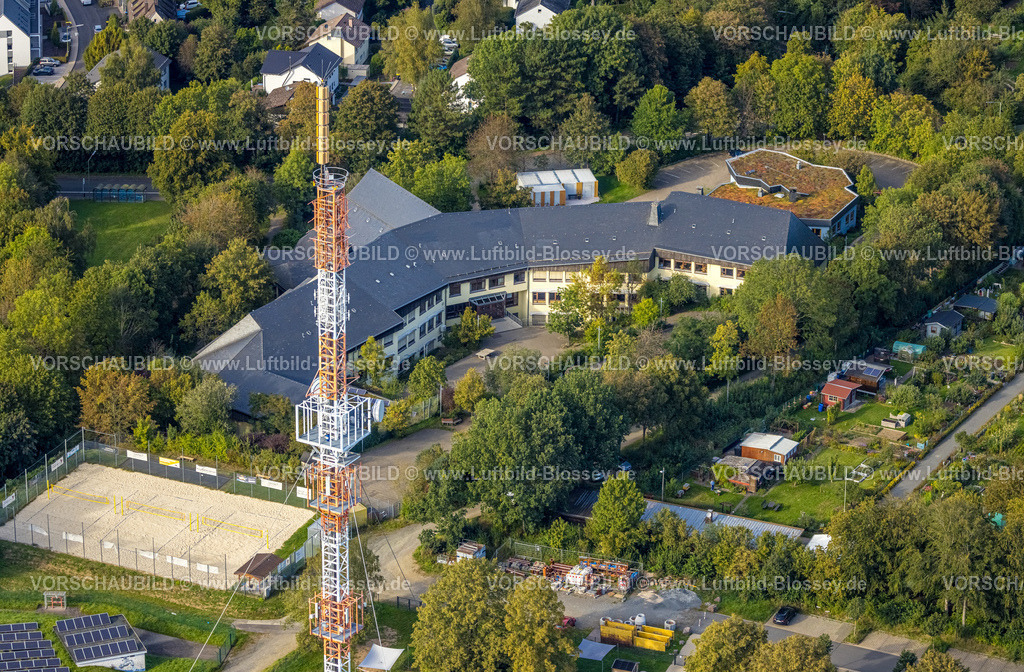 Siegen230912369 | Luftbild, Rudolf Steiner Schule - Freie Waldorfschule, Turm Sender Giersberg, Siegen-Giersberg, Siegen, Siegerland, Nordrhein-Westfalen, Deutschland