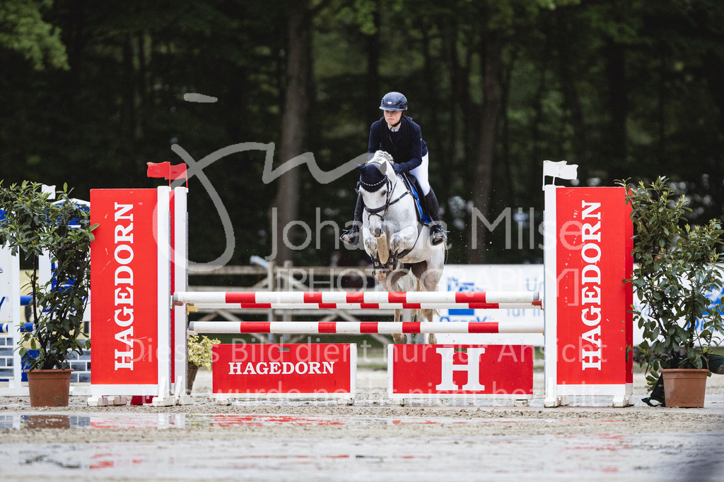 240504_PonyTrophy-116 | Deine schönsten Turniermomente als professionelle Fotos! Entdecke hochwertige Pferdesport-Fotografie im Online-Shop. Jetzt Fotos finden & bestellen!