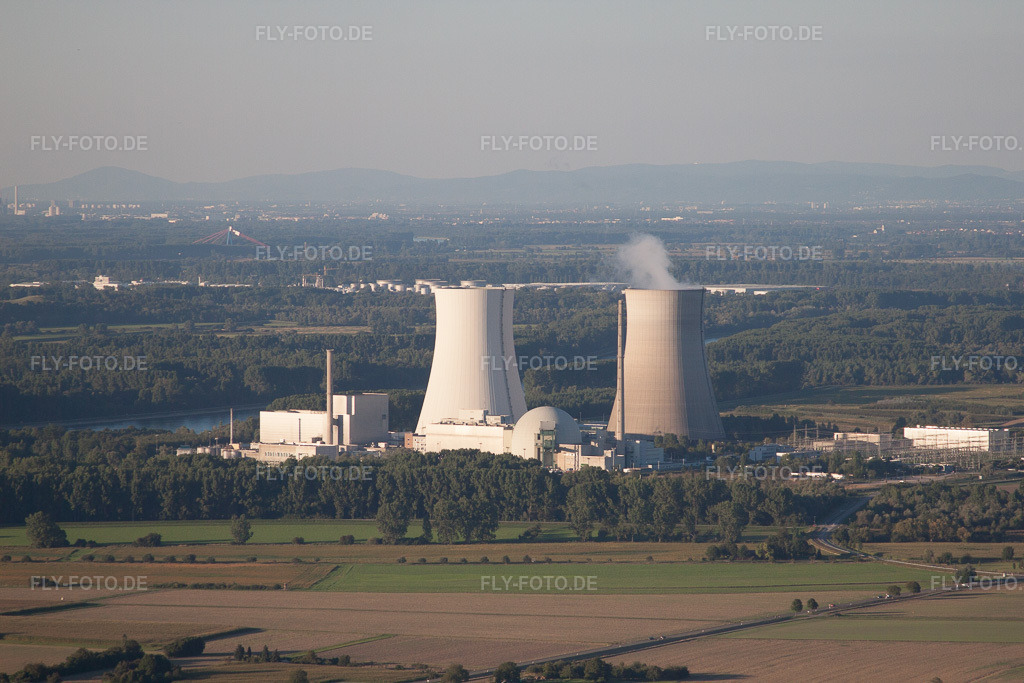 Luftbild: Philippsburg, KKW in Philippsburg im Bundesland Baden-Württemberg in Deutschland. Foto: IMG_59685.jpg vom 04.09.2013 durch Werner Riehm/FLY-FOTO.de