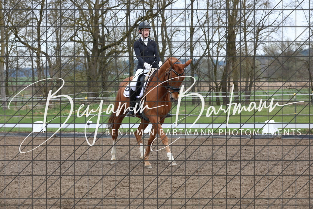 AZ2A4045 | Benjamin Bartmann Photomoments