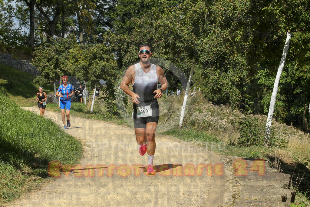 250824_1234_EX1_9753 | Sportfotografie im Rhein-Sieg Kreis, Köln, Bonn, NRW, Rheinland Pfalz, Hessen, etc. Unser Tätigkeitsfeld umfasst den Laufsport vom Volkslauf über den Marathon, Duathlon, Triathon bis zum Ultralauf wie Kölnpfad Ultra oder Schindertrail.