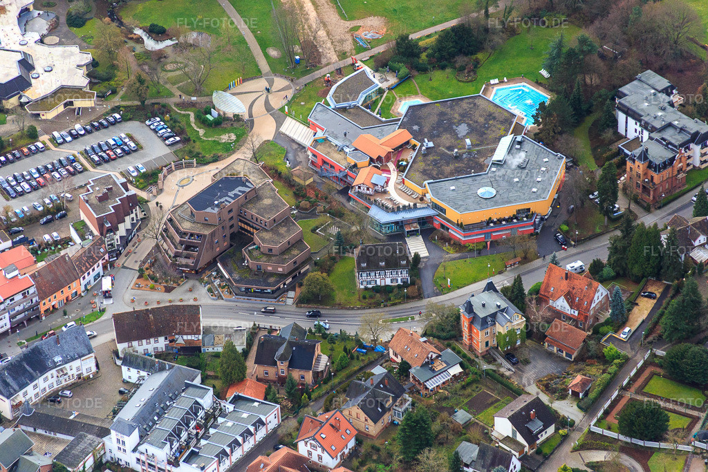 Luftbild: Südpfalz Therme in Bad Bergzabern im Bundesland Rheinland-Pfalz in Deutschland. Foto: IMG_085724.jpg vom 08.01.2016 durch Werner Riehm/FLY-FOTO.deSüdpfalz Therme Bad Bergzabern