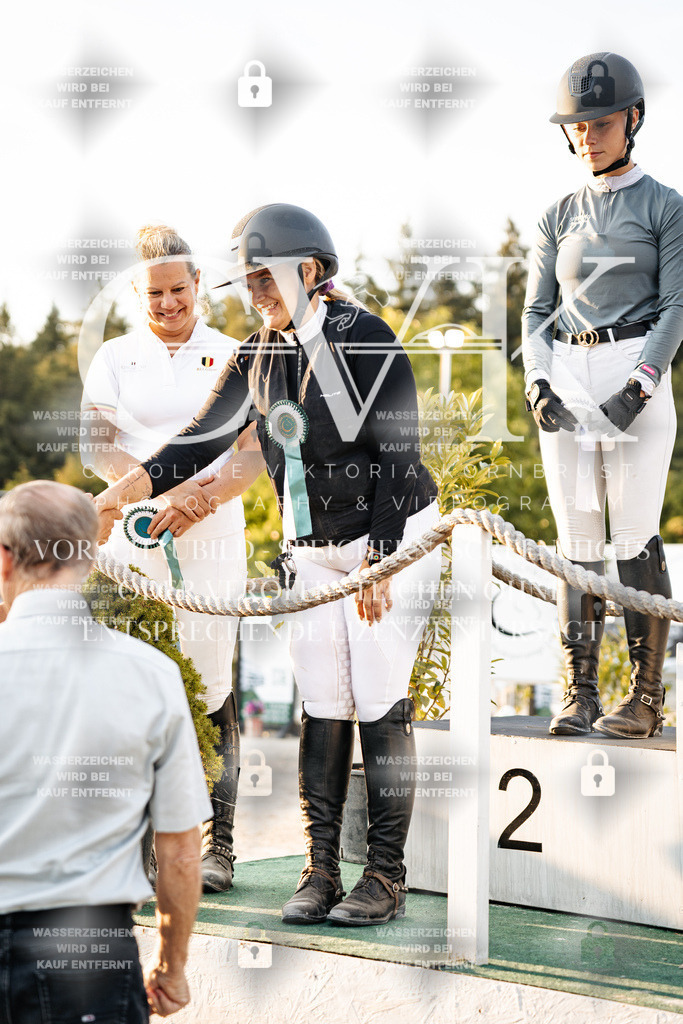 CK704038 | Turnierfotografie Pferdefotografie Trier Rheinland-Pfalz Pferdesport Reitsport Tierfotografie Sportfotografie Pferdevideo Pferdevideografie Equestrianvideography equestrianphotography  - Realisiert mit Pictrs.com