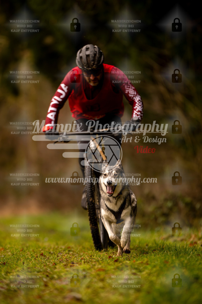 MompixPhotography_2SSTSSBW_2025_SO_Bike-27 | PayLife