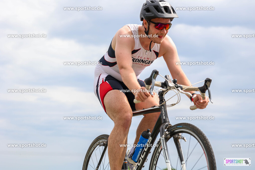 BR8A4984 | Stadttriathlon Erding 2025. #yourpictrs #sportshot_your_pictrs @Sportshotphotography #stadttriathlonerding Copyright: www.sportshot.de