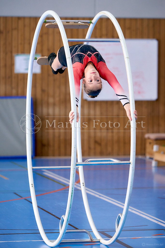 C-DSC02876 | Professionelle Sportfotografie in Hamburg, Schleswig-Holstein und Niedersachsen – spezialisiert auf Rhönrad, Geräteturnen, Leistungsturnen und rhythmische Sportgymnastik. Bundesweite Begleitung von Rhönrad-Events. Jetzt Sport-Fotos - Realisiert mit Pictrs.com