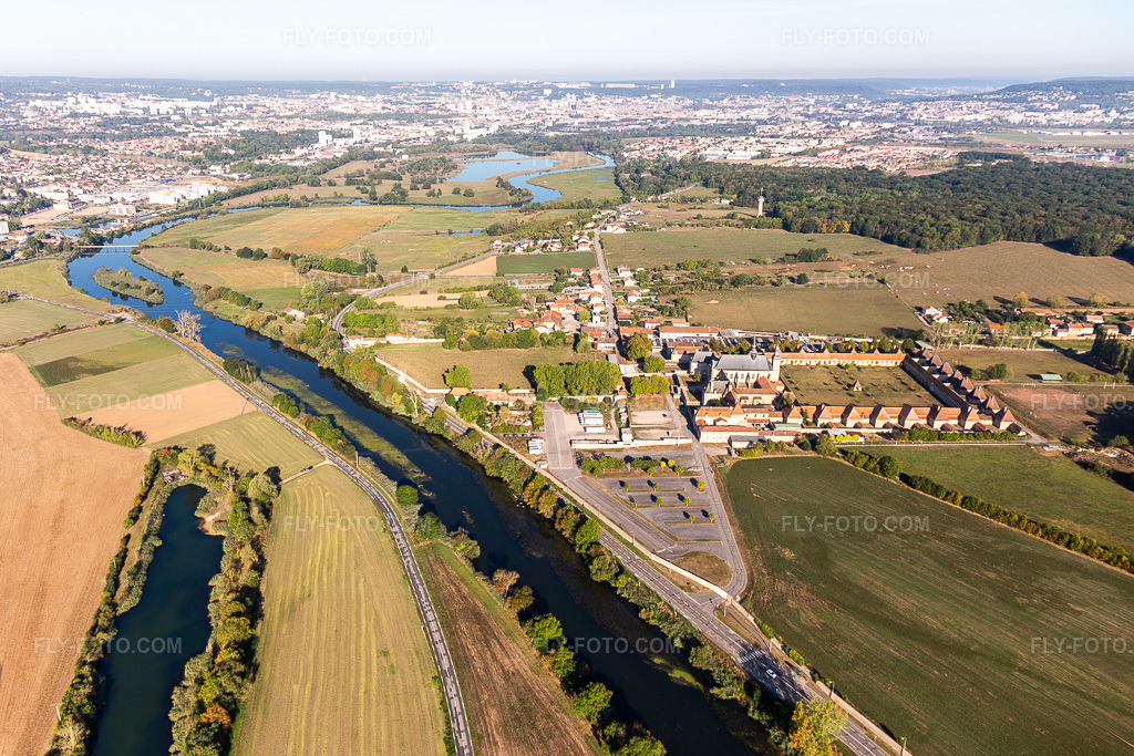 Aerial view: Monastery/Abbaye de Bosserville, Lycée Professionnel Privé Saint Michel in Art-sur-Meurthe in the state Meurthe et Moselle, France. – Photo: IMG_118193.jpg taken on 09/15/2019 by Werner Riehm/FLY-FOTO.com – Resolution of the original: 5073 x 3382 px