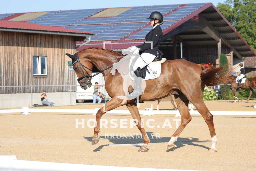 0P6A8375 | Willkommen bei Brunnmayr - Design & Fotografie – Ihrem Spezialisten für Reitturniere und Pferdeveranstaltungen in Oberösterreich, Salzburg und Bayern! Seit über 17 Jahren sind wir leidenschaftlich dabei.