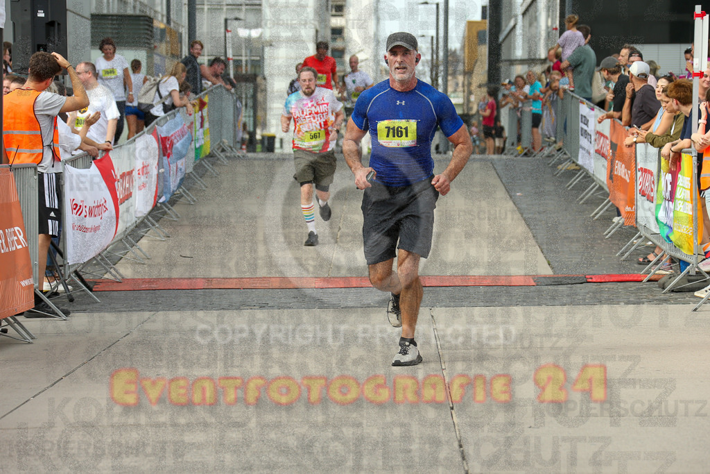 250920_1521_EX1_9048 | Sportfotografie im Rhein-Sieg Kreis, Köln, Bonn, NRW, Rheinland Pfalz, Hessen, etc. Unser Tätigkeitsfeld umfasst den Laufsport vom Volkslauf über den Marathon, Duathlon, Triathon bis zum Ultralauf wie Kölnpfad Ultra oder Schindertrail.
