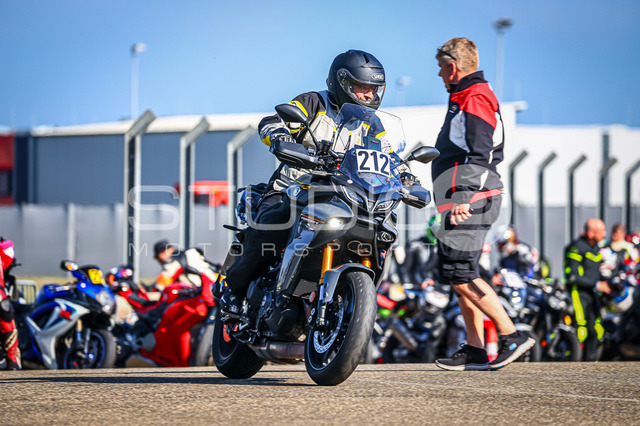 0212-260508DCB-002_212 | Deine Full-Service-Agentur für ✔️Videoproduktionen und ✔️Motorsportfotografie Jetzt Angebot anfragen!