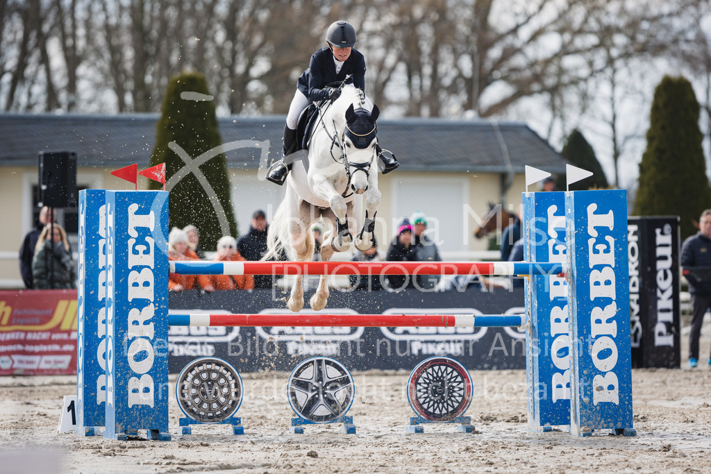 220402_HF-Laar_Youngster-S-332 | SEASON OPENING 2022
Herford Laar
01.04.2022
08 Springprüfung Kl.S*
Youngster Springen