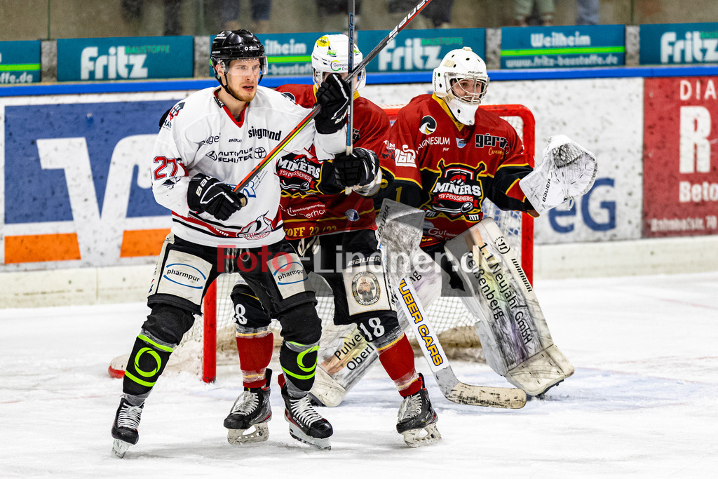 Bayernliga Eishockey Meisterrunde, TSV Peißenberg "Miners" gegen EHC Königsbrunn "Pinguines" am 17.2.23 in Peißenberg | Bayernliga Eishockey Meisterrunde, TSV Peißenberg "Miners" gegen EHC Königsbrunn "Pinguines" am 17.2.23 in Peißenberg
