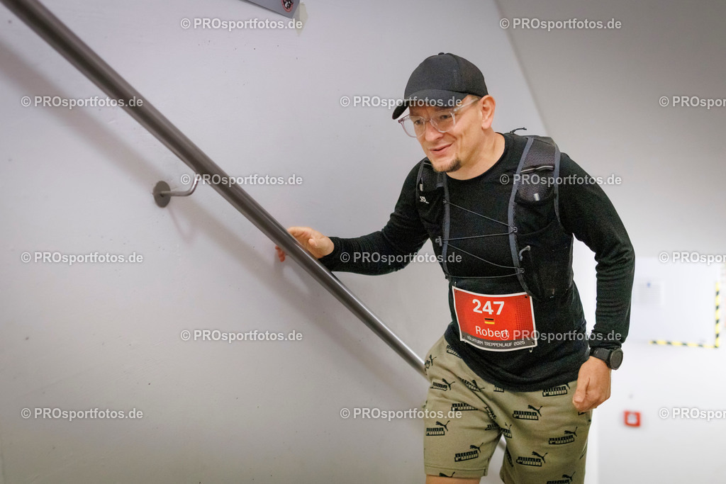 KölnTurm Treppenlauf; Köln, 03.08.2025 | Impressionen vom KölnTurm Treppenlauf am 03.08.2025 in Köln (Nordrhein-Westfalen). 