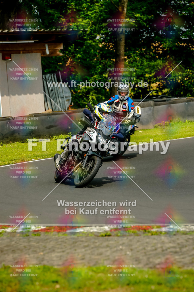 VBK-4481 | Hier findet Ihr Bilder von Touristenfahrten auf der Nürburgring Nordschleife oder von anderen Veranstaltungen die ich besucht habe. Viel Spass beim Durch Schauen 