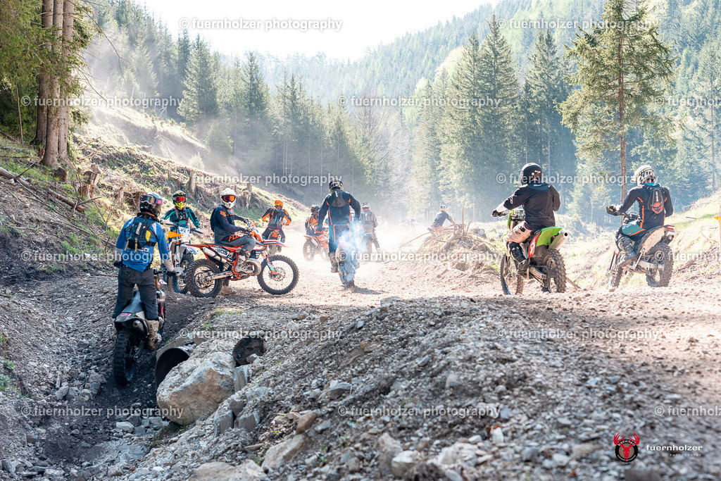 fuernholzer_250501-C1-161 | Fotografische Impressionen von der Red Stag Enduro Extreme by fuernholzer-photography.com. Endurosport in Österreich fotografisch festgehalten von fuernholzer. Auftragsfotografie für Private, Gewerbefotos und Industriefotografie. Eventfotografie, Sportfotografie und Motorsportfotografie. Anbieter von Fotoworkshops, Fototraining, fotografischen Vorträgen und Fotoseminaren.