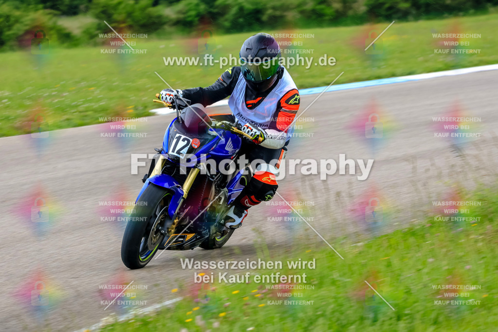 MotoTeam-3205 | Hier findet Ihr Bilder von Touristenfahrten auf der Nürburgring Nordschleife oder von anderen Veranstaltungen die ich besucht habe. Viel Spass beim Durch Schauen 