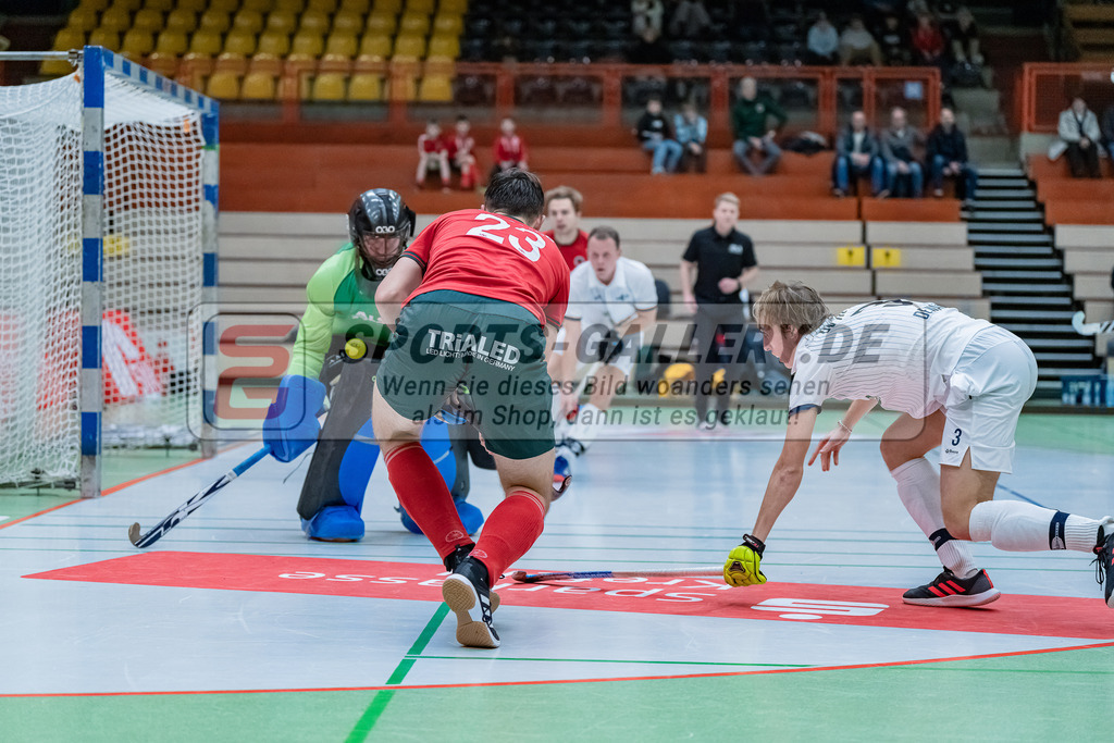 HK_20231216_107442 | 1. Bundesliga Herren  Crefelder HTC - Blau Weiß Köln am 16.12.2023 Sporthalle Glockenspitz, Krefeld , Boomes Anton ( Crefelder HTC #23 )