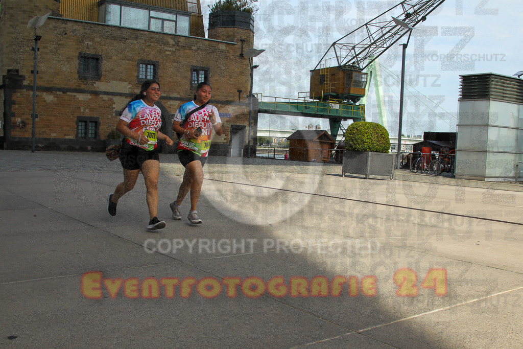 250920_1347_EV4_6667 | Sportfotografie im Rhein-Sieg Kreis, Köln, Bonn, NRW, Rheinland Pfalz, Hessen, etc. Unser Tätigkeitsfeld umfasst den Laufsport vom Volkslauf über den Marathon, Duathlon, Triathon bis zum Ultralauf wie Kölnpfad Ultra oder Schindertrail.