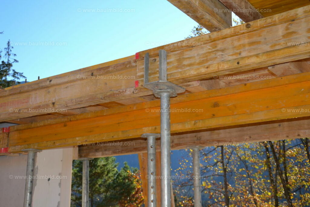 bib-lg04-sonstige-betonarbeiten-0685 | Nach LV-Leistungsgruppen sortierte Detailfotos über den Bau eines Hauses. Alle Hausbau-Bilder direkt vom Urheber und Autor der Website Haus-Selber-Bauen.com
