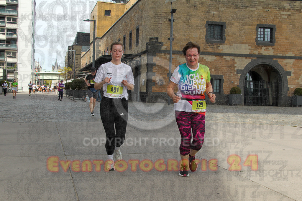 250920_1334_EV4_6086 | Sportfotografie im Rhein-Sieg Kreis, Köln, Bonn, NRW, Rheinland Pfalz, Hessen, etc. Unser Tätigkeitsfeld umfasst den Laufsport vom Volkslauf über den Marathon, Duathlon, Triathon bis zum Ultralauf wie Kölnpfad Ultra oder Schindertrail.