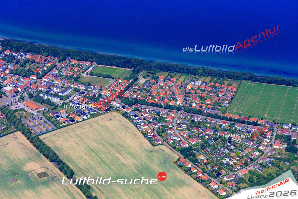 Das Luftbild der Stadt Rerik wurde 2018 vom Flugzeug heraus erstellt (keine Drohne) Aufnahmehöhe ca.400 Meter- hohe Auflösung für beste Druck-Qualität