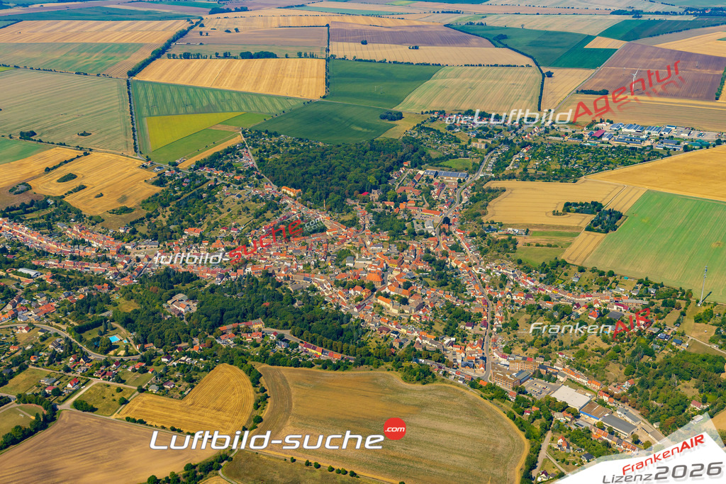 Übersichts Bild Gerbstedt - Die Luftaufnahme wurde 2025 vom UL-Flugzeug heraus erstellt ( keine Drohnenaufnahme ) - Hochauflösende Luftaufnahme - für Wandbilder und großformatige Ausdrucke geeignet. Das besondere Geschenk!Hier alle&nbsp;Infos zur Lizenzierung der LuftaufnahmeWir fliegen auch dieses Jahr wieder in Ihre Region um Luftbilder zu erstellen.- Luftbild anfragen