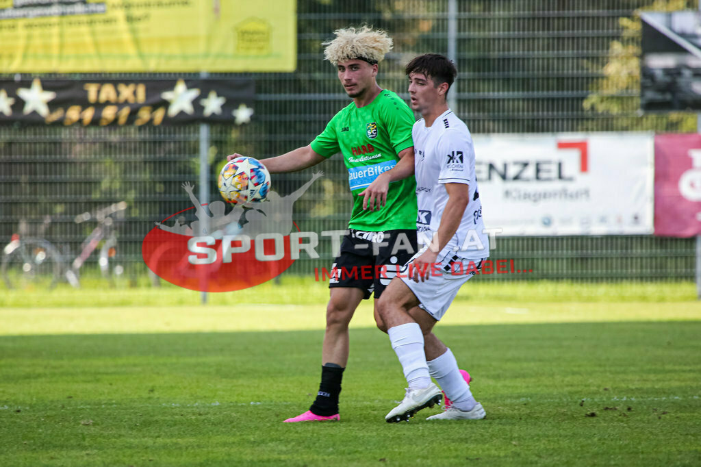 ASK Klagenfurt - SC Weiz 2:3, Kärntner Liga 3. Runde | Tobias Strahlhofer (SC Weiz #7) Val Cernos (ASK Klagenfurt #26) ASK Klagenfurt - SC Weiz 2:3 am 13.08.2023 in Klagenfurt
(ASK Sportzentrum Fischl), Austria, (Photo by Ernst Krawagner sport-fan.at) - Realisiert mit Pictrs.com