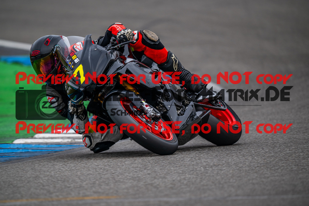 MaZZes_Fotomatrix_20240317_6007705_3307 | Fotograf Mathias Schmid
Sportfotograf,
Eventfotograf,
Hochzeitsfotograf,
Portraitfotograf