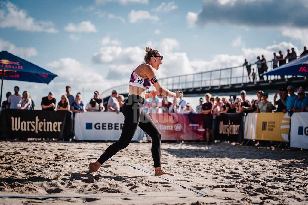 Beachvolleyball | Frauen | Deutsche Meisterschaften 2025 Timmendorfer Strand | 04.09.2025 | Anna-Chiara Reformat jubelt