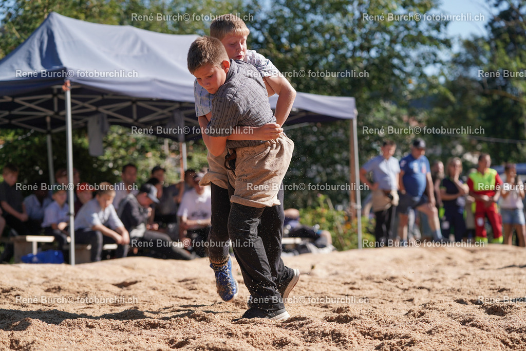 DSC08078-2 | René Burch leidenschaftlicher Fotograf aus Kerns in Obwalden.  Hier finden sie Sport, Landschaft und Natur Fotografie.
 - Realisiert mit Pictrs.com