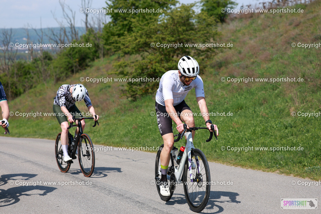 182_AR6_9414 | Neusiedlersee Radmarathon 2026@sportshot_your_pictrs #yourpictures#roadtowm2029 #nrm #neusiedlerseeradmarathon #neusiedlersee #neusiedlerseetourismus #burgenland #mörbisch #nrm26 #burgenlandtourismus #voglundco #poweredbyburgenlandtourismus #radsport #rad #marathon #ucigranfondo #visitburgenland #ucigranfondoworldseries
