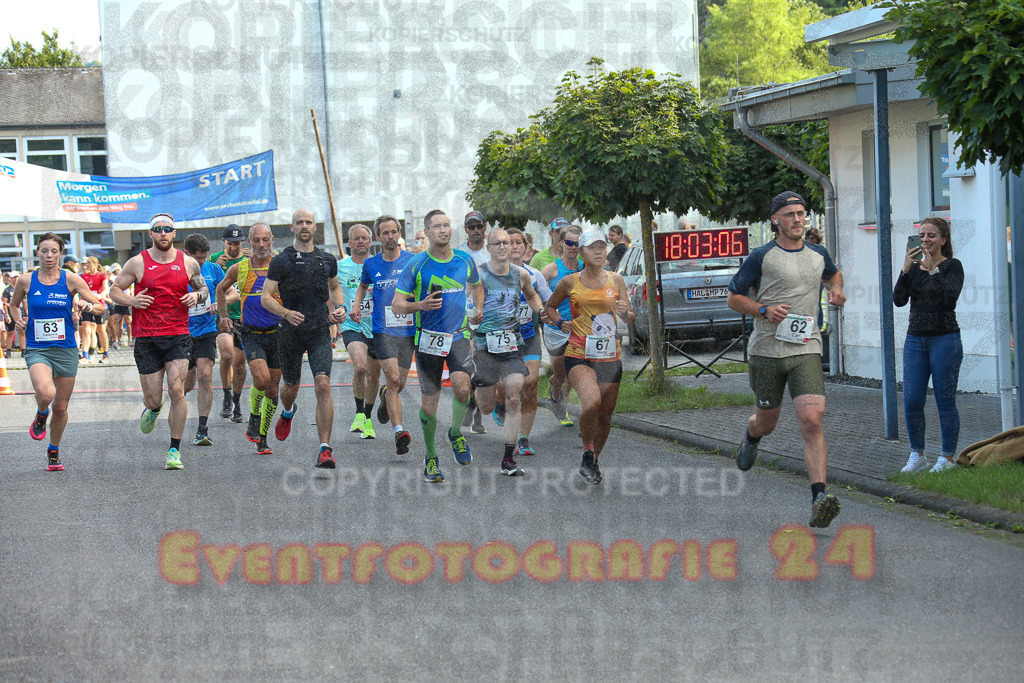250801_1803_EX1_6293 | Sportfotografie im Rhein-Sieg Kreis, Köln, Bonn, NRW, Rheinland Pfalz, Hessen, etc. Unser Tätigkeitsfeld umfasst den Laufsport vom Volkslauf über den Marathon, Duathlon, Triathon bis zum Ultralauf wie Kölnpfad Ultra oder Schindertrail.