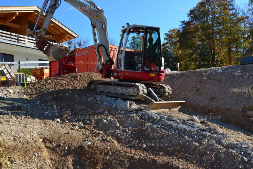 bib-lg02-erdarbeiten-0147 | Nach LV-Leistungsgruppen sortierte Detailfotos über den Bau eines Hauses. Alle Hausbau-Bilder direkt vom Urheber und Autor der Website Haus-Selber-Bauen.com