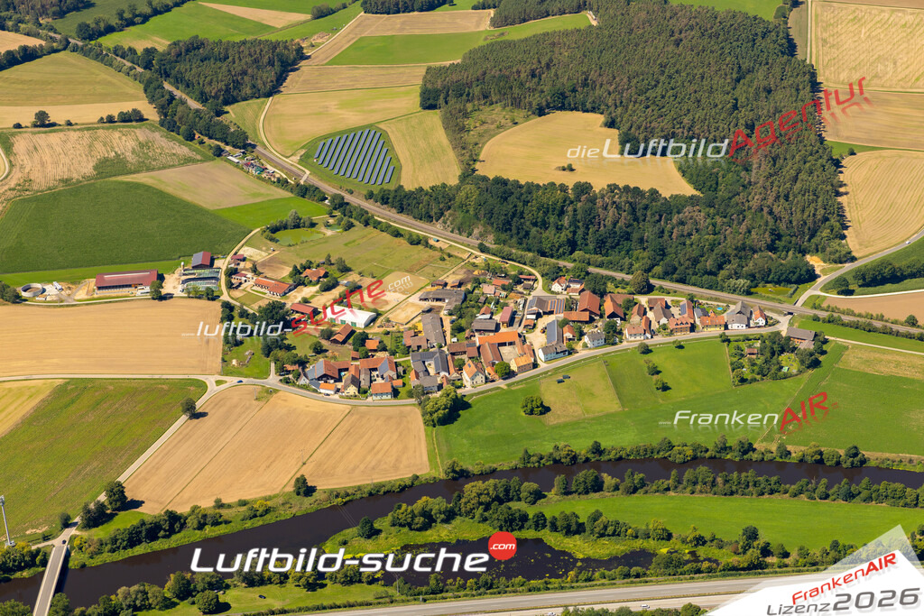 Das Luftbild zeigt : Brensdorf Stulln - Die Luftaufnahme wurde 2023 vom UL-Flugzeug aus erstellt ( keine Drohne ) - Hochauflösende Luftaufnahme - Für grossformatige Ausdrucke geeignet. Die Geschenkidee !Mit Lizenz und Bildrechte bestellbar