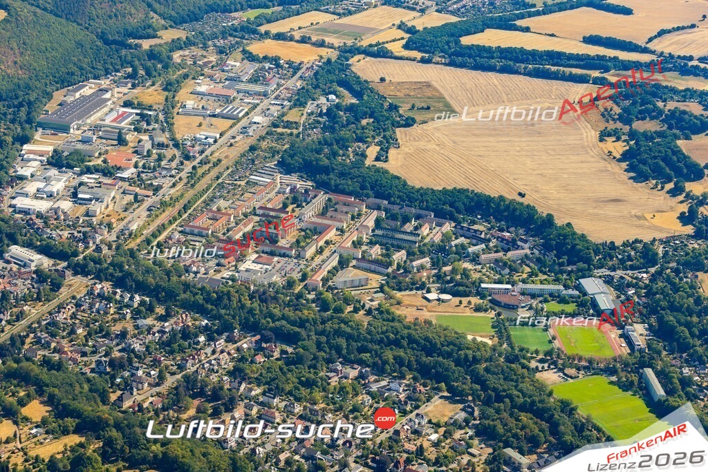 Das Luftbild der Stadt Bad Blankenburg wurde 2022 vom Flugzeug heraus erstellt (keine Drohnen-Aufnahmen) Aufnahmehöhe ca.450 Meter- hohe Bildauflösung und Druck-Qualität. Garantiert!