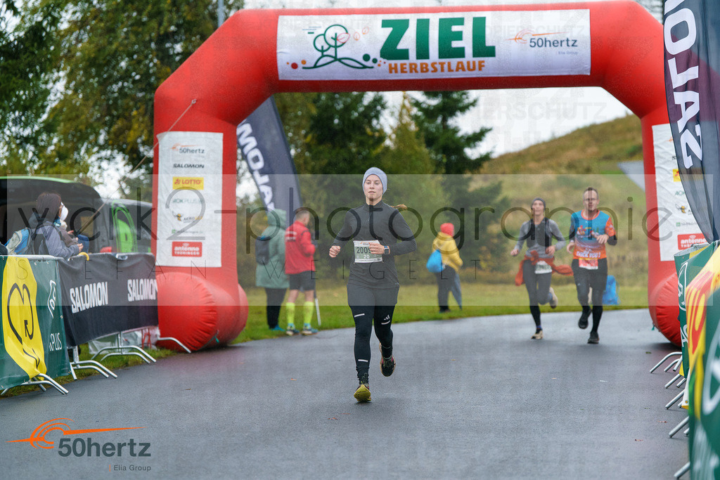 50Hertz-Zielbilder Herbstlauf | Rennsteig-Herbstlauf am 5. Oktober 2025 - Neuhaus/Rwg. nach Masserberg