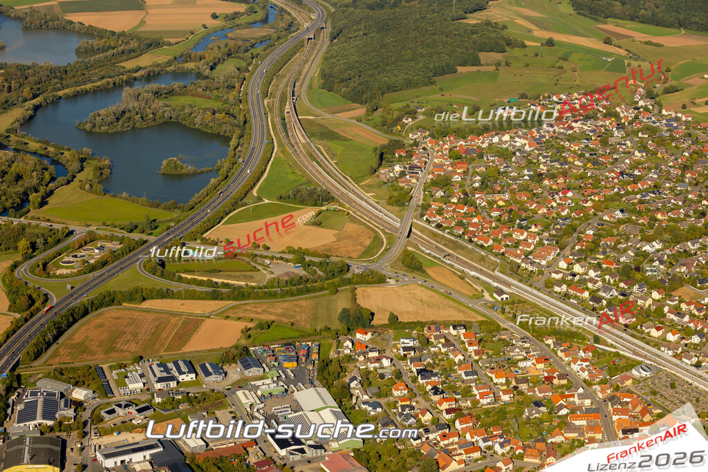 Das Luftbild zeigt :  Breitengüßbach - Die Luftaufnahme wurde 2023 vom UL-Flugzeug aus erstellt ( keine Drohne ) - Hochauflösende Luftaufnahme - Für grossformatige Ausdrucke geeignet. Die Geschenkidee !Mit Lizenz und Bildrechte bestellbar