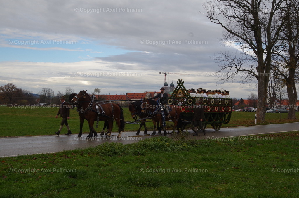 IMGP9969 | fotografiert von Axel PollmannLeonhardi Wallfahrt Benediktbeuern und Murnau, Fronleichnam, Fasching, Landschaft im Loisachtal und Benediktbeuern  - Realisiert mit Pictrs.com
