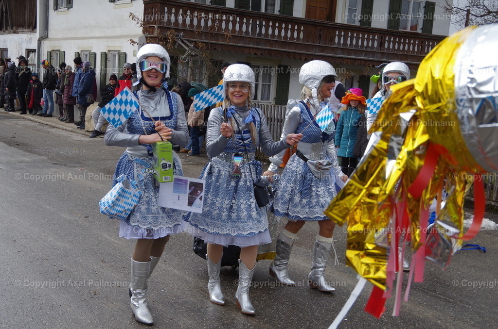 IMGP3514 | fotografiert von Axel PollmannLeonhardi Wallfahrt Benediktbeuern und Murnau, Fronleichnam, Fasching, Landschaft im Loisachtal und Benediktbeuern  - Realized with Pictrs.com