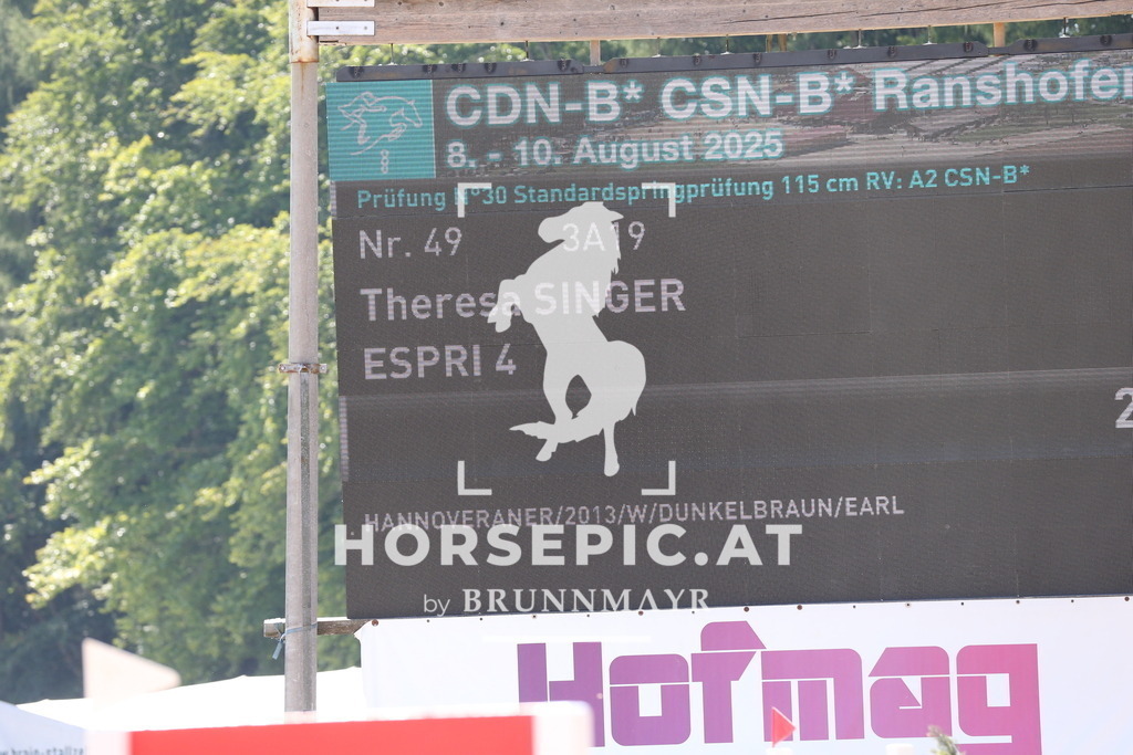 DL2Q2661 | Willkommen bei Brunnmayr - Design & Fotografie – Ihrem Spezialisten für Reitturniere und Pferdeveranstaltungen in Oberösterreich, Salzburg und Bayern! Seit über 17 Jahren sind wir leidenschaftlich dabei.