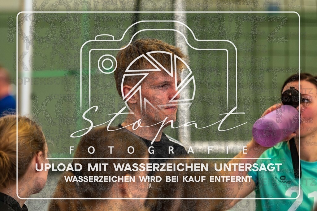 TVJ-1098 | Volleyball Doppelspieltag der 2. Damenmannschaft des TV Jahn Walsrode in der Bezirksklasse 4 Bremen/Lüneburg gegen SG Örtzetal II &amp; SVG Lüneburg VII  in der Sporthalle Gymnasium Walsrode, Walsrode (Simon Paul Stopat) - Realisiert mit Pictrs.com