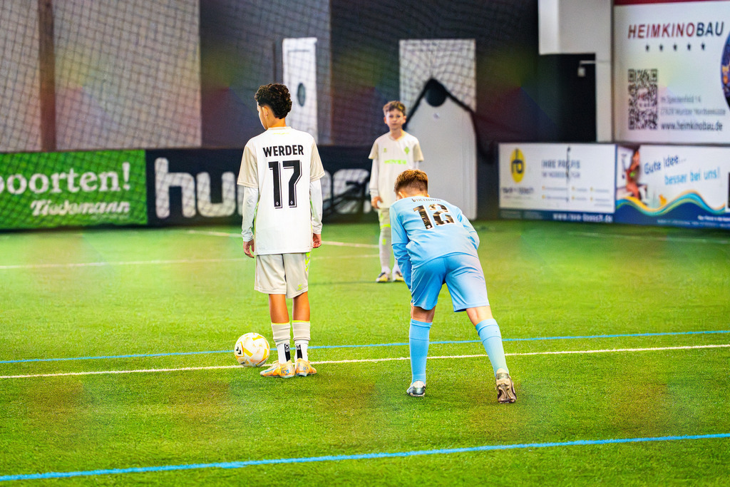 _BLR9428 | Professionelle Fußball- und Sportfotografie. Spielbilder online ansehen und kaufen – Einzelbilder oder komplette Galerien in hoher Qualität. - Realisiert mit Pictrs.com