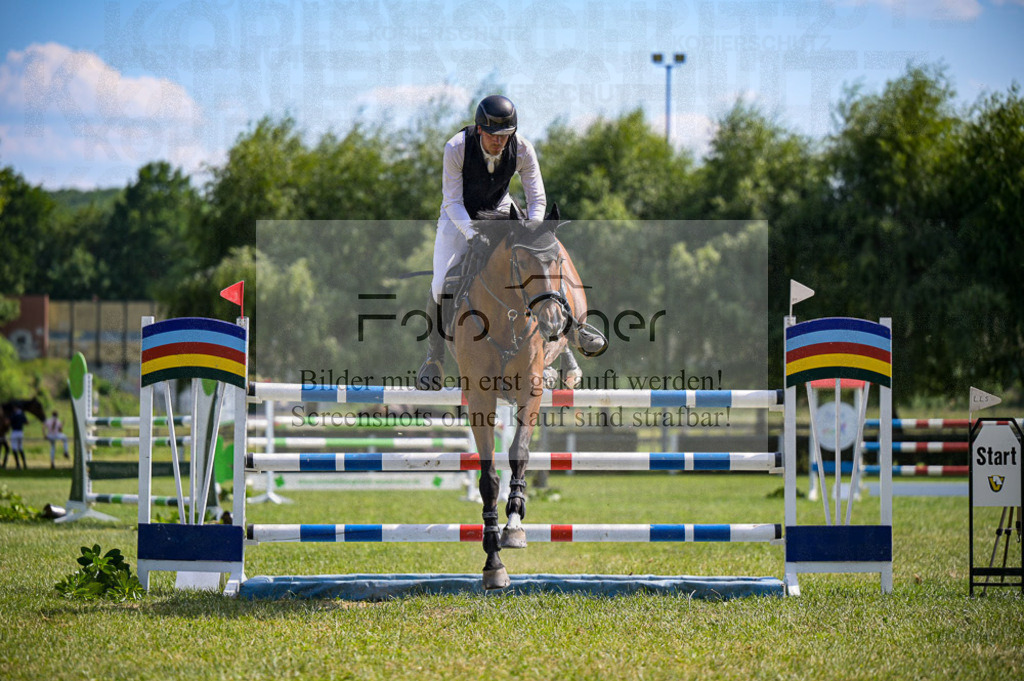 Reitturnier Voxtrup | Entdecke hochwertige Reitturnierfotos von Foto Oger. Professionell, emotional und authentisch – jetzt Lieblingsmomente im Shop bestellen.Deutschlandweite Turnierfotografie. - Realisiert mit Pictrs.com