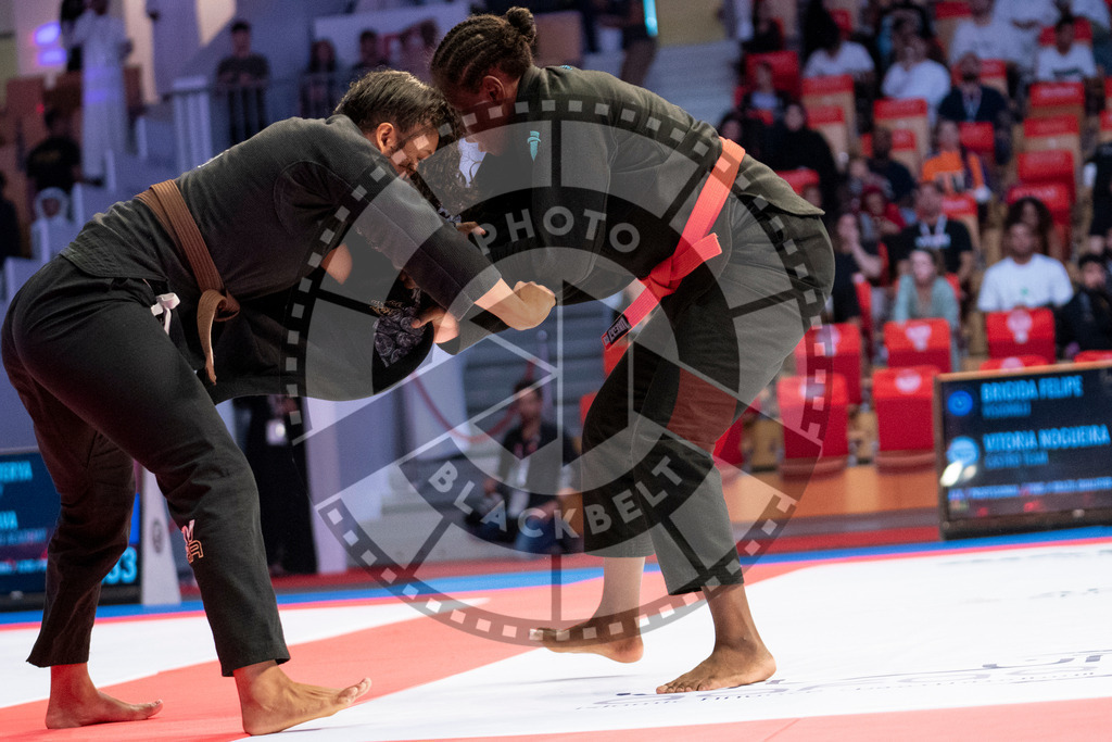 20231108PBB1642 | Fighters compete during the AJP World Professional Championship in the Mubadala Arena in Abu Dhabi, Arab United Emirates, on November 8, 2023.