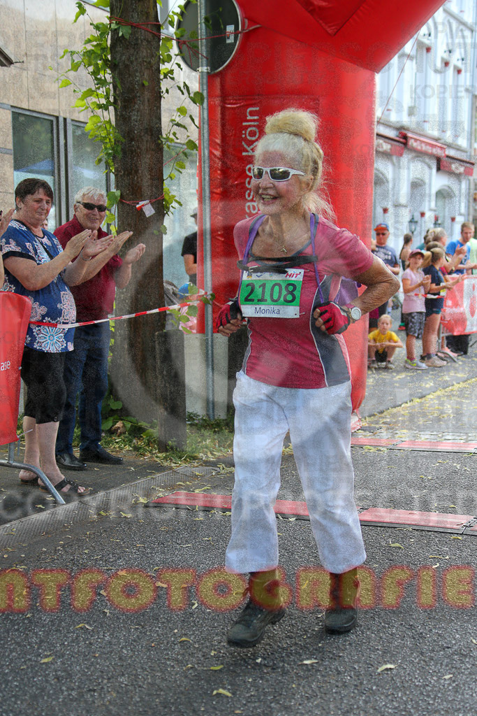 220625_1720_EX1_6635 | Sportfotografie im Rhein-Sieg Kreis, Köln, Bonn, NRW, Rheinland Pfalz, Hessen, etc. Unser Tätigkeitsfeld umfasst den Laufsport vom Volkslauf über den Marathon, Duathlon, Triathon bis zum Ultralauf wie Kölnpfad Ultra oder Schindertrail.