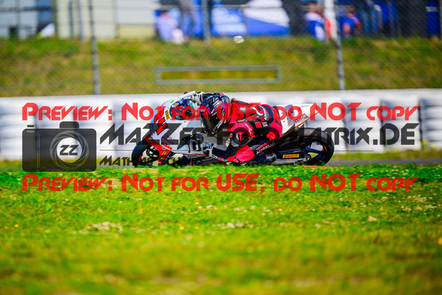 MaZZes_FotoMatrix_240831_6007705_9722 | KTM