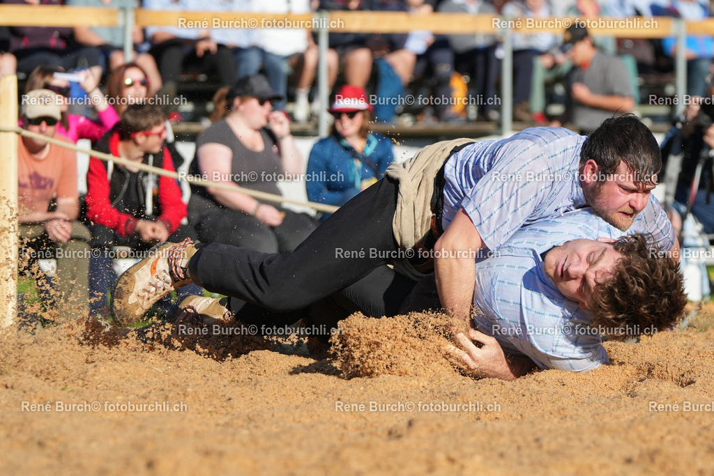 RB-01014 | René Burch leidenschaftlicher Fotograf aus Kerns in Obwalden.  Hier finden sie Sport, Landschaft und Natur Fotografie.
 - Realisiert mit Pictrs.com