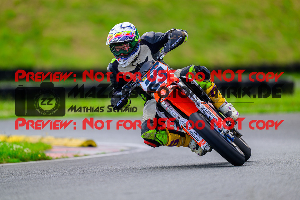 MaZZes_FotoMatrix_240623_6007705_7233 | S1