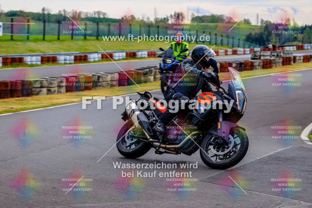 _OTO3169 | Hier findet Ihr Bilder von Touristenfahrten auf der Nürburgring Nordschleife oder von anderen Veranstaltungen die ich besucht habe. Viel Spass beim Durch Schauen 